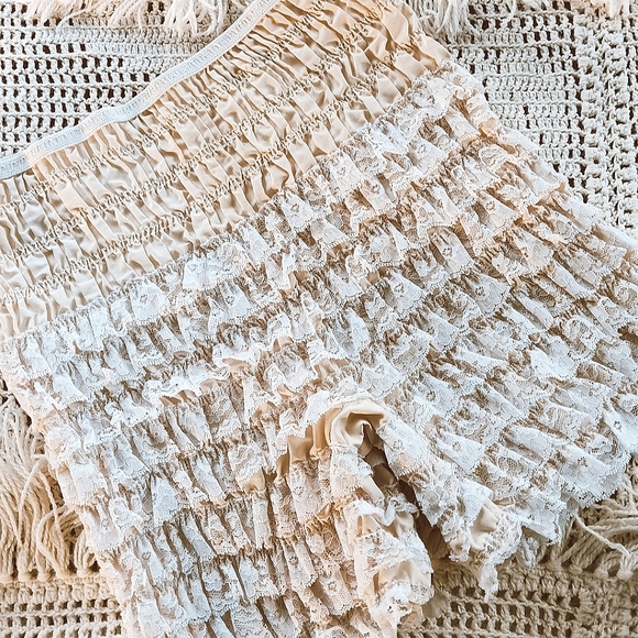 Vintage Coquette Cottagecore High Waisted Dainty Lace Petti Bloomer Shorts - Picture 10 of 10